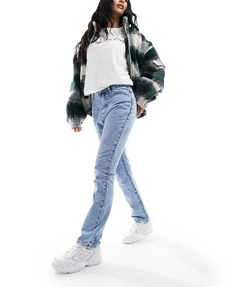 In The Style Straight Leg Jeans In Bleach Wash Blue For Women 2 In The Style Straight Leg Jeans In Bleach Wash Blue For Women - Image 2