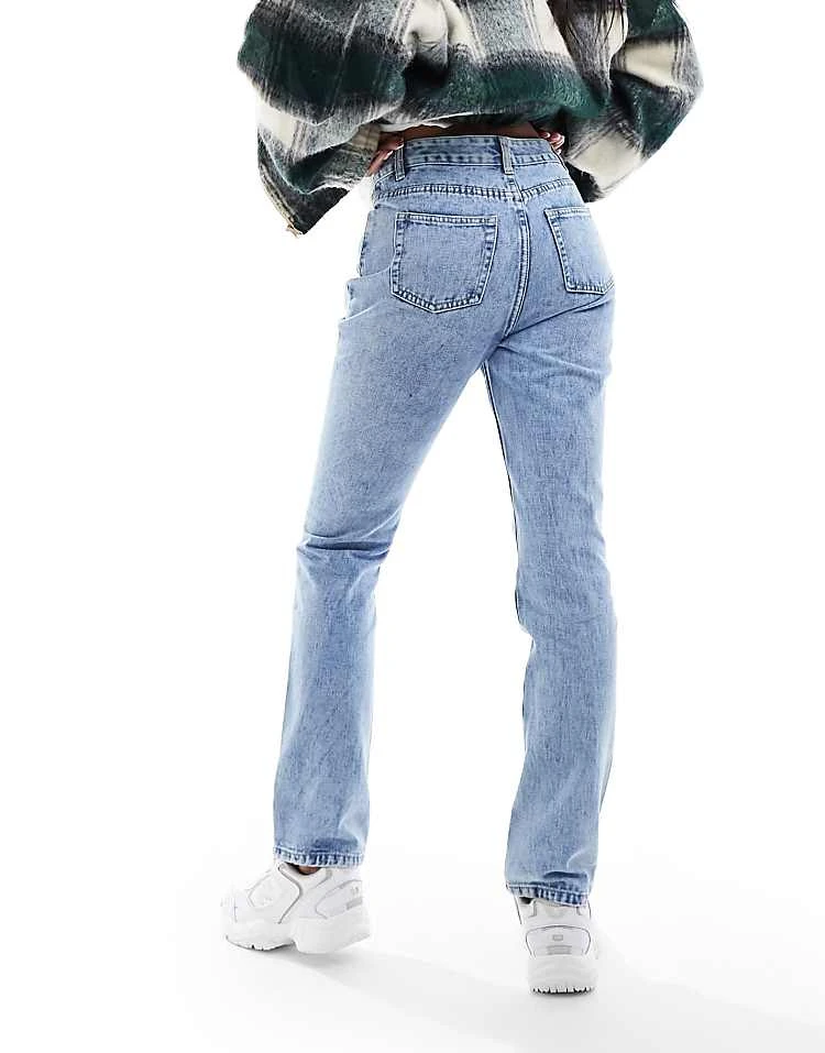 In The Style Straight Leg Jeans In Bleach Wash Blue For Women 4 In The Style Straight Leg Jeans In Bleach Wash Blue For Women - Image 4