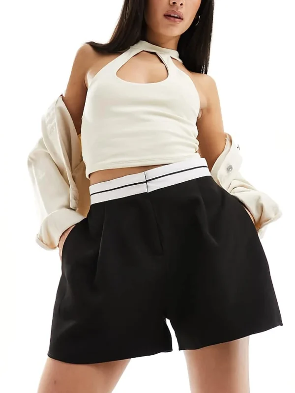 In The Style Contrast Waistband Shorts In Black For Women