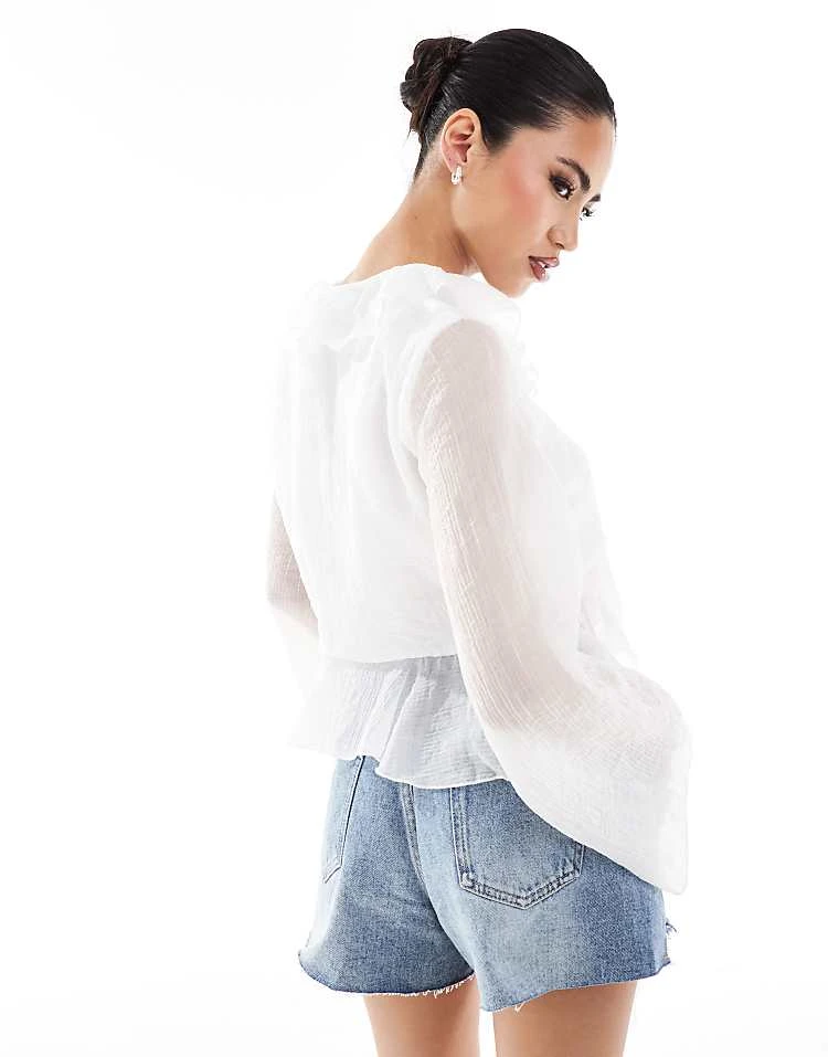 In The Style X Perrie Sian Frill Tie Front Top In White For Women 2 In The Style X Perrie Sian Frill Tie Front Top In White For Women - Image 2