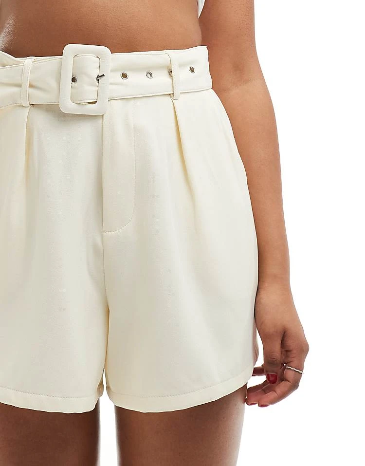 In The Style Tailored Belted Short In Cream For Women 5 In The Style Tailored Belted Short In Cream For Women - Image 5