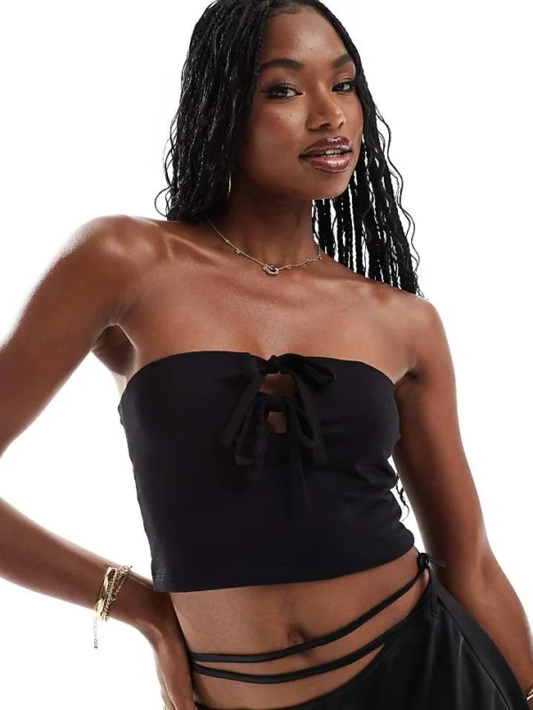 In The Style Exclusive Bandeau Bow Detail Top In Black For Women