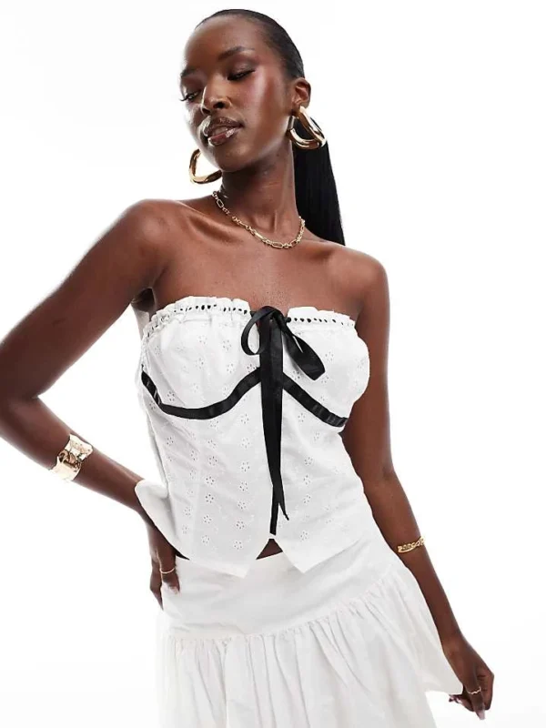 In The Style Broderie Bandeau Contrast Ribbon Top In White For Women