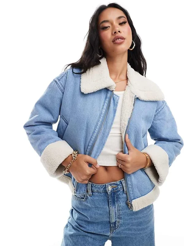 In The Style Cropped Denim Borg Trim Jacket In Blue For Women