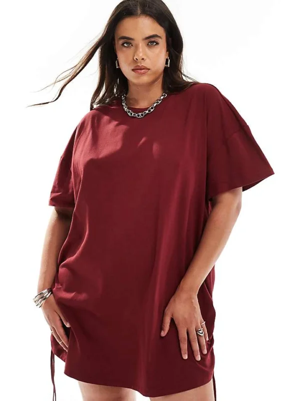 In The Style Plus Exclusive Ruched Tie Side Oversized Mini T-shirt Dress In Burgundy For Women