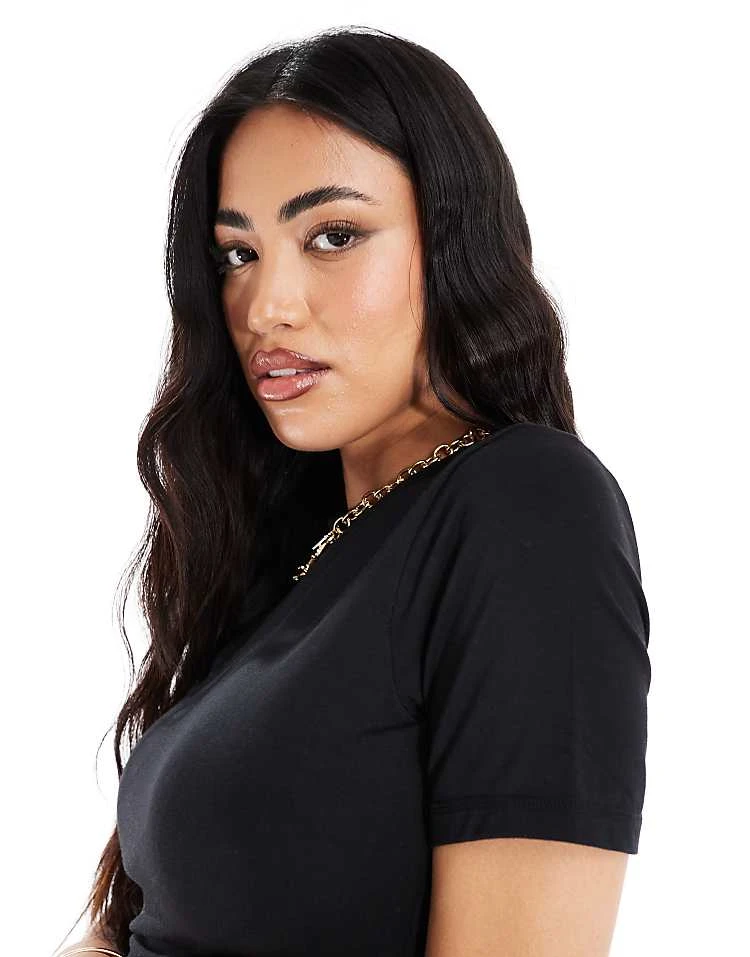 In The Style FITS Mix And Match Slinky Sculpt Short Sleeve Fitted Modal T-shirt Co-ord In Black For Women 3 In The Style FITS Mix And Match Slinky Sculpt Short Sleeve Fitted Modal T-shirt Co-ord In Black For Women - Image 3